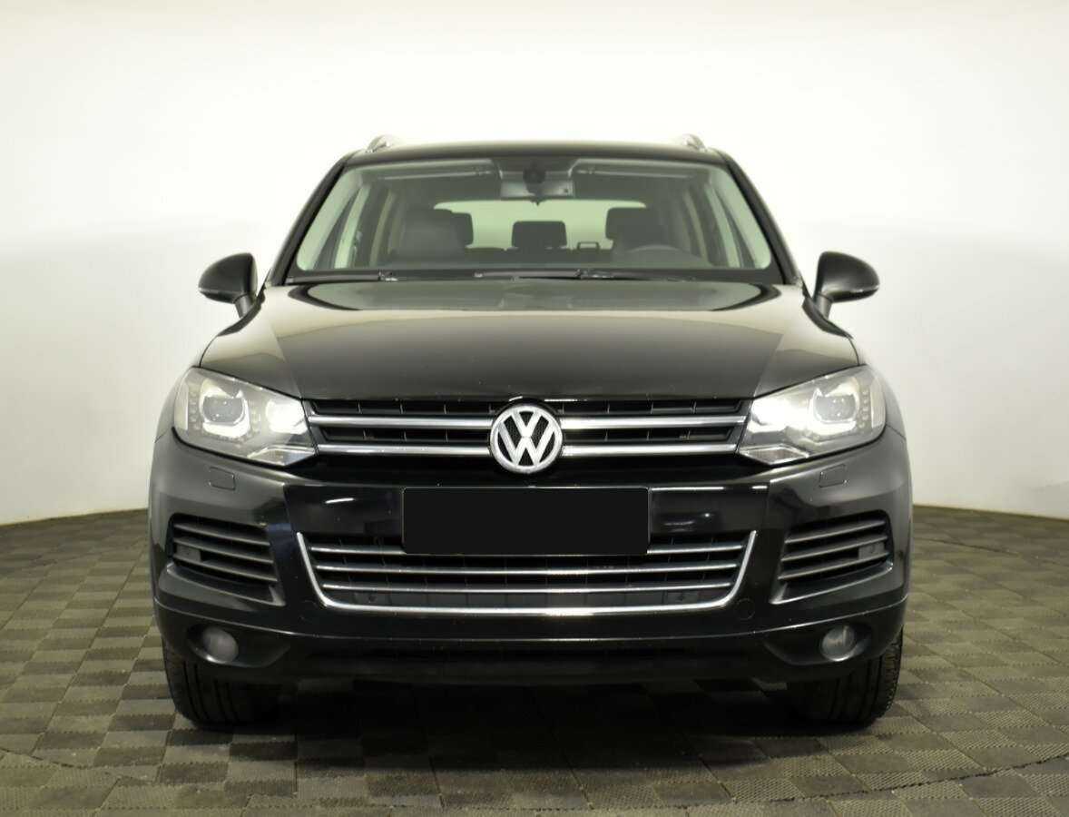 Volkswagen Touareg с пробегом — 2013 год. Фото: #1