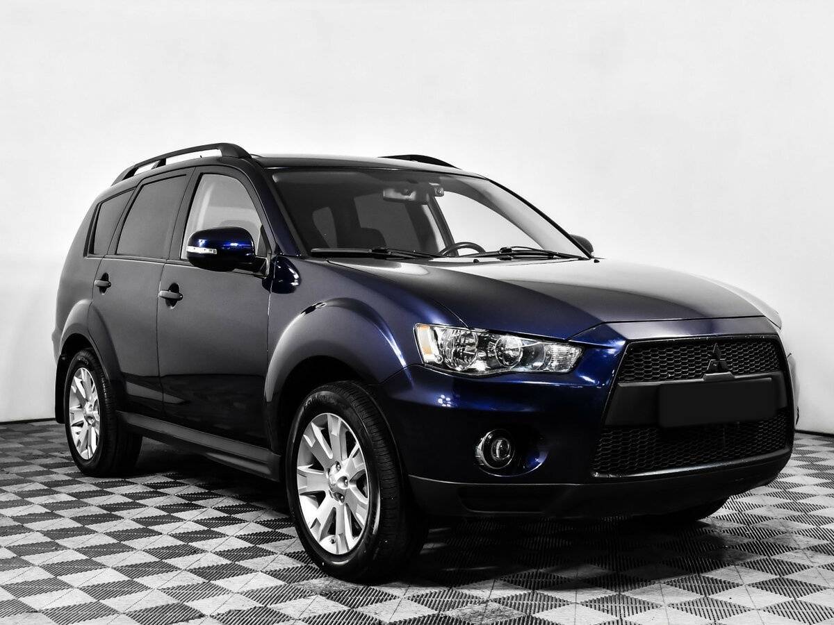 Mitsubishi Outlander с пробегом — 2012 год. Фото: #2
