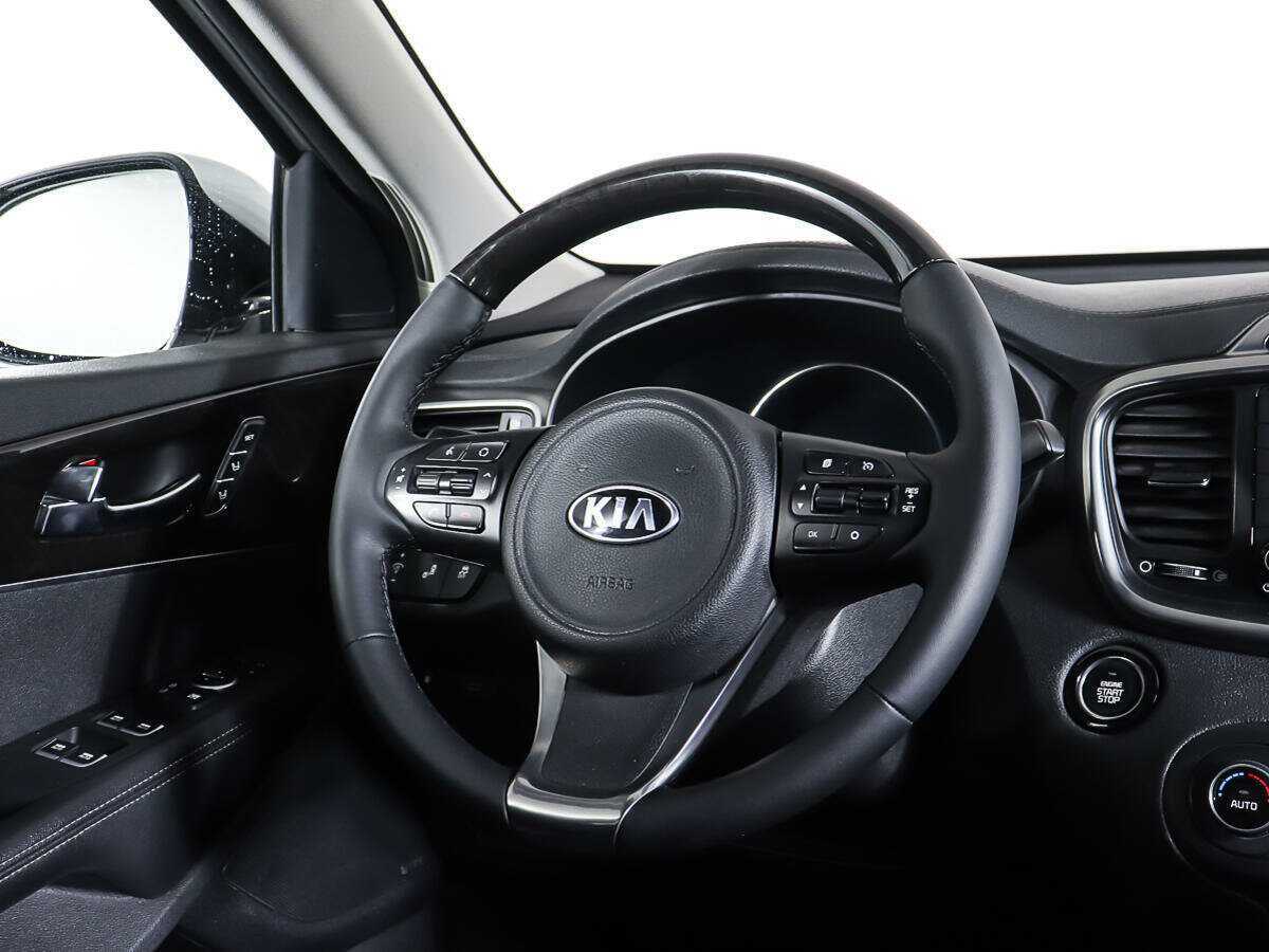 Kia Sorento с пробегом — 2017 год. Фото: #15