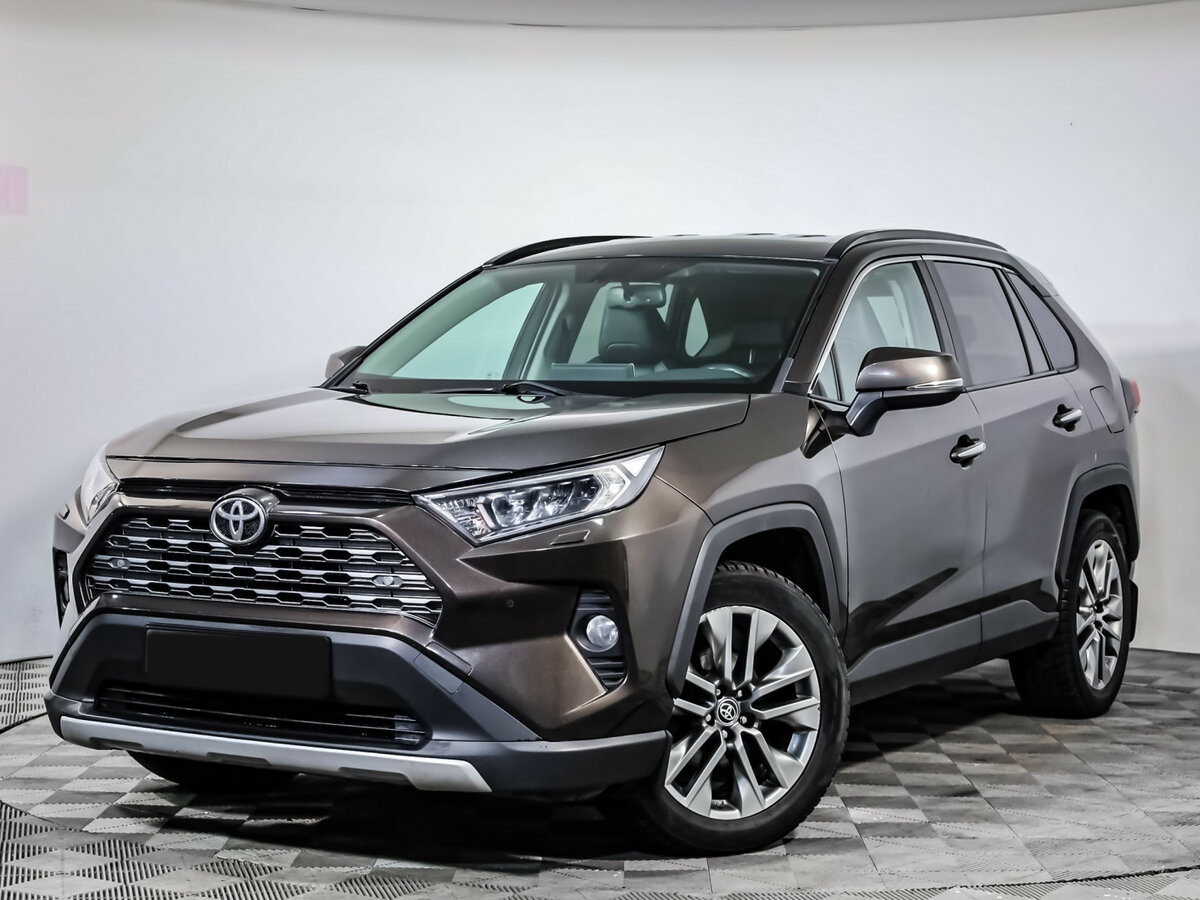 Toyota RAV4 с пробегом — 2019 год. Фото: #0
