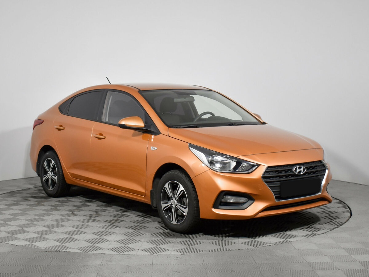 Hyundai Solaris с пробегом — 2017 год. Фото: #2