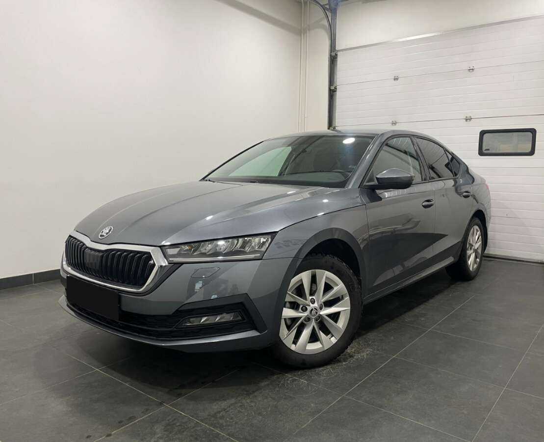 Skoda Octavia с пробегом — 2021 год. Посмотреть фото