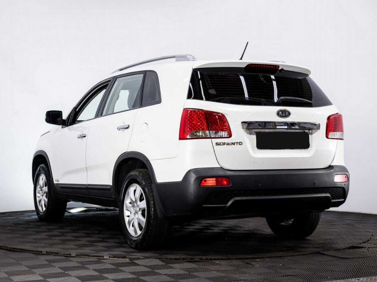 Kia Sorento с пробегом — 2012 год. Фото: #3