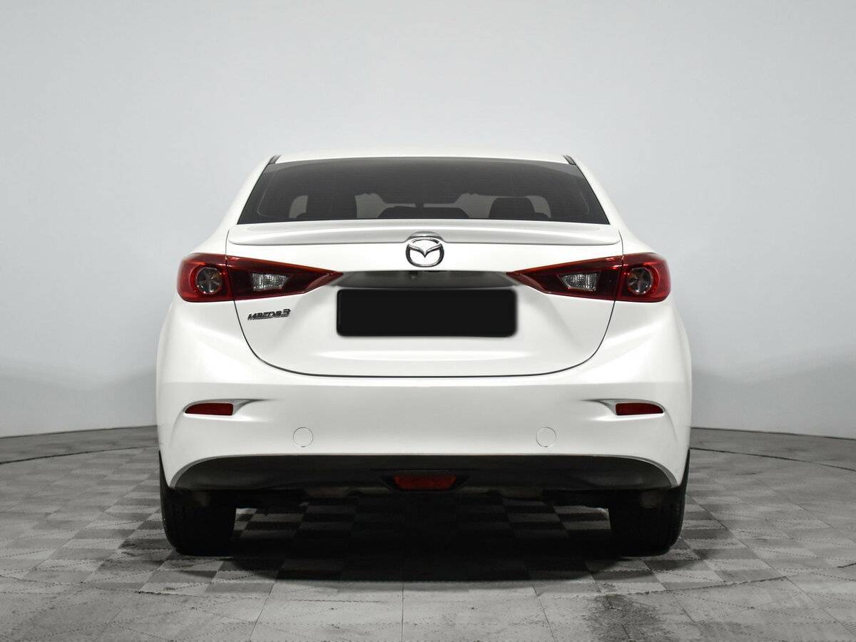 Mazda 3 с пробегом — 2014 год. Фото: #4
