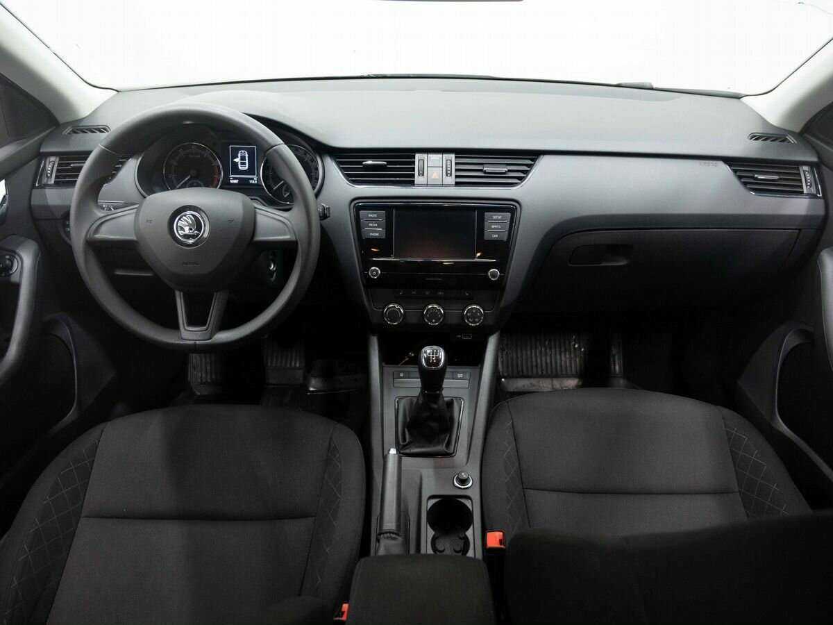 Skoda Octavia с пробегом — 2019 год. Фото: #12