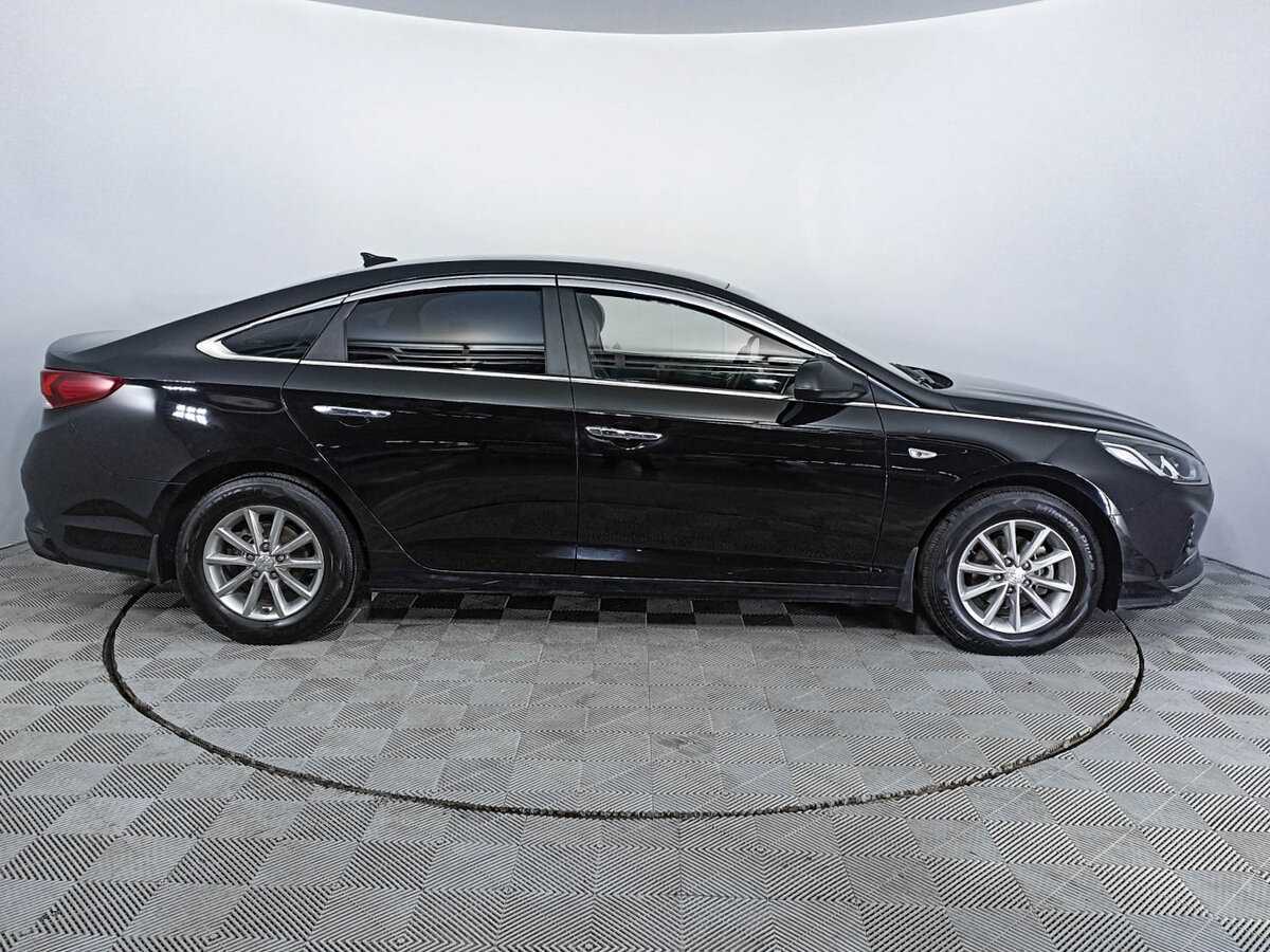 Hyundai Sonata с пробегом — 2017 год. Фото: #3