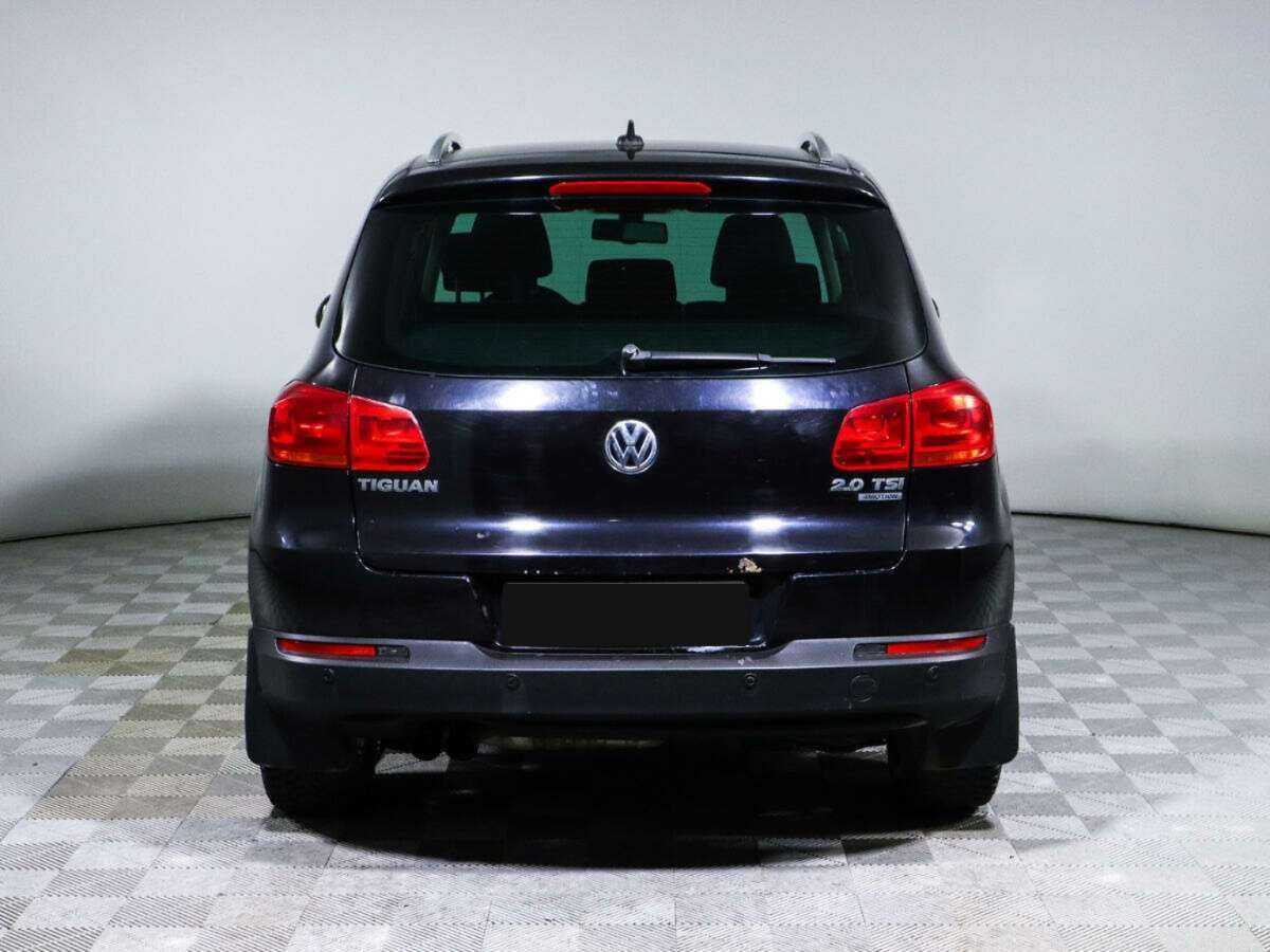 Volkswagen Tiguan с пробегом — 2012 год. Фото: #4