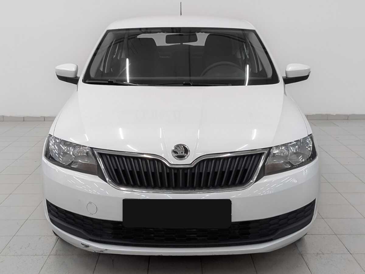 Skoda Rapid с пробегом — 2017 год. Фото: #1