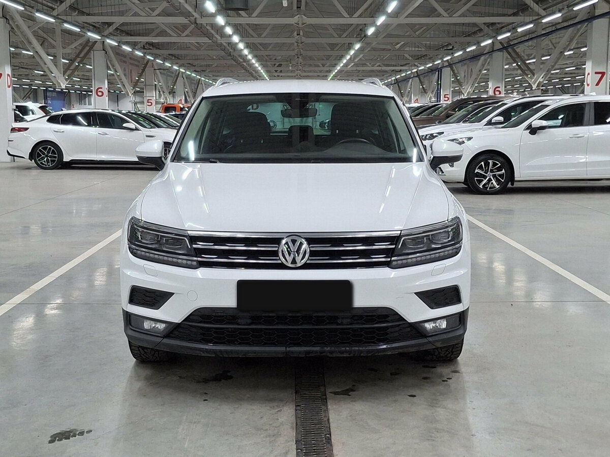 Volkswagen Tiguan с пробегом — 2020 год. Фото: #1