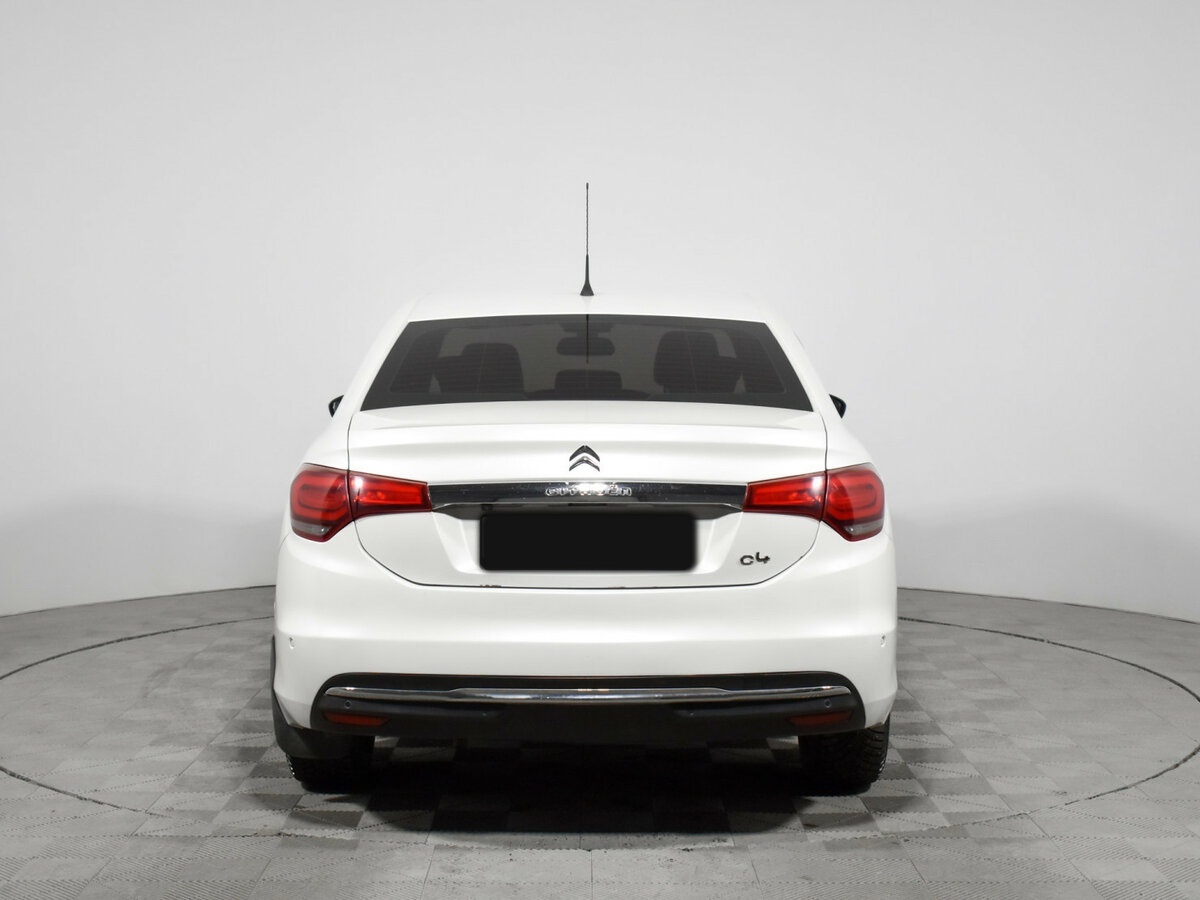 Citroen C4 с пробегом — 2016 год. Фото: #4