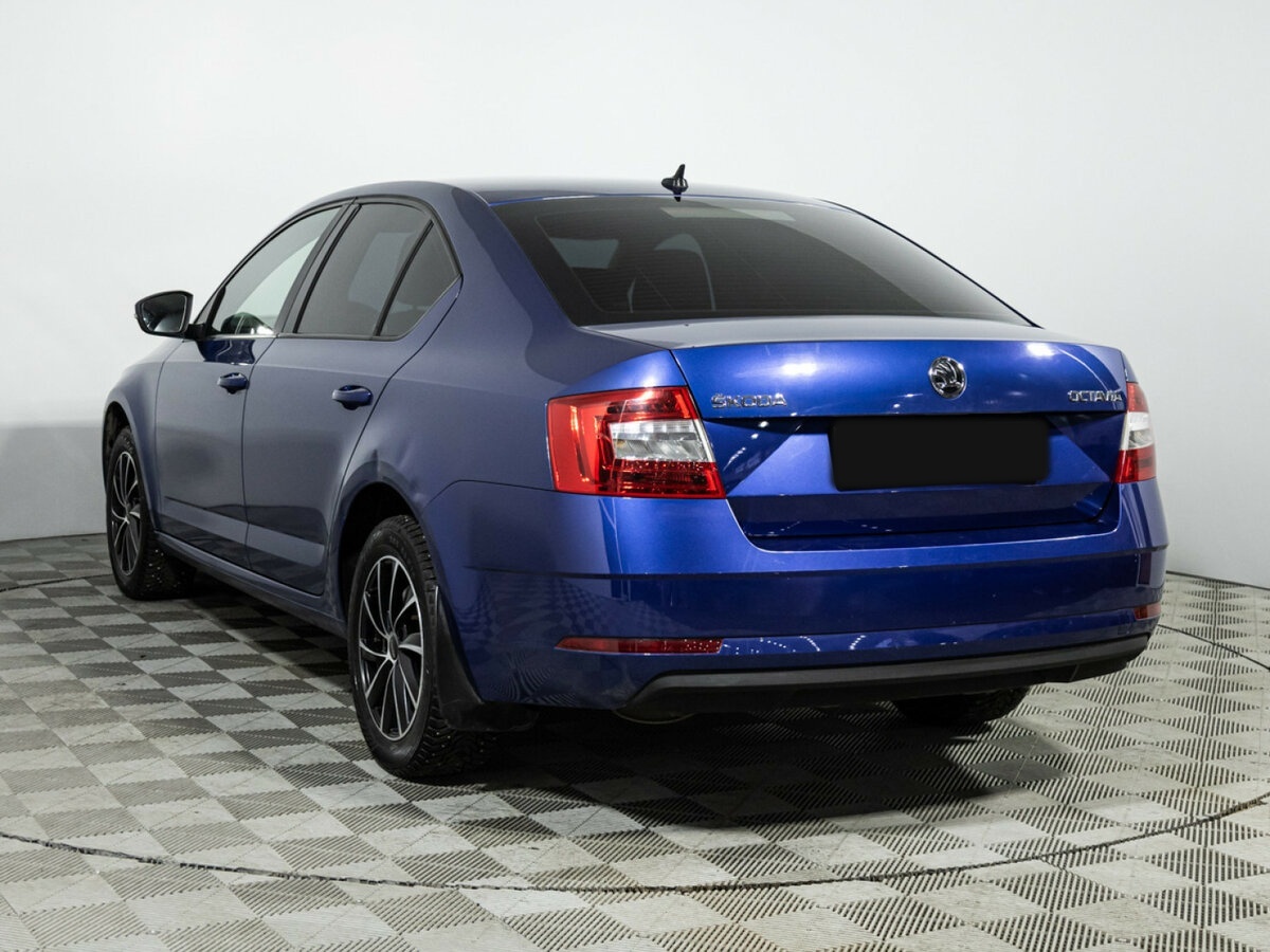 Skoda Octavia с пробегом — 2020 год. Фото: #6