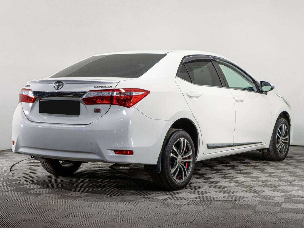 Toyota Corolla с пробегом — 2014 год. Фото: #4