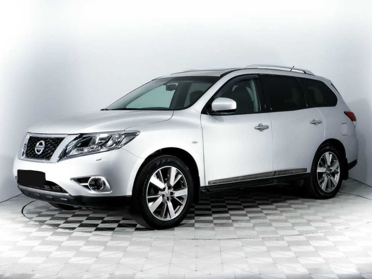 Nissan Pathfinder с пробегом — 2015 год. Посмотреть фото