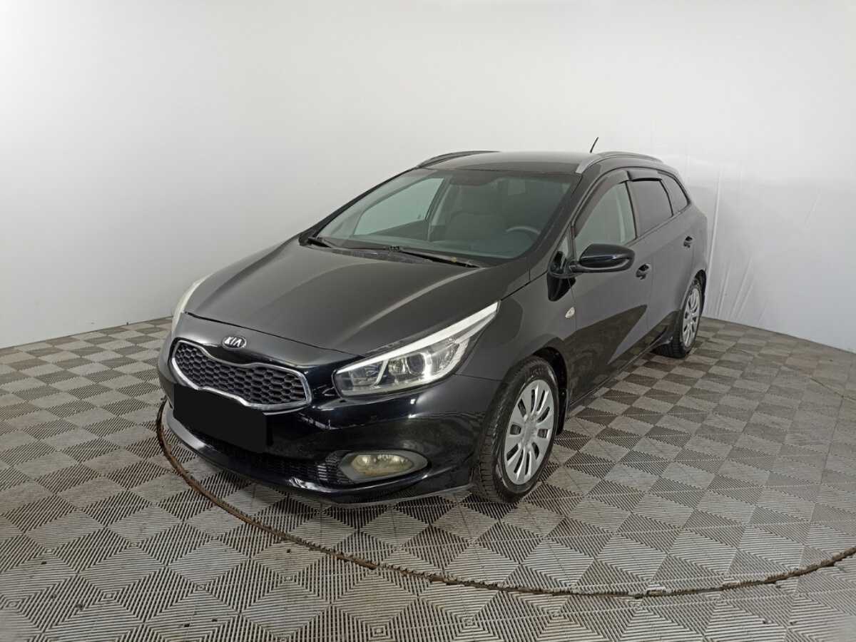 Kia Ceed с пробегом — 2015 год. Фото: #0