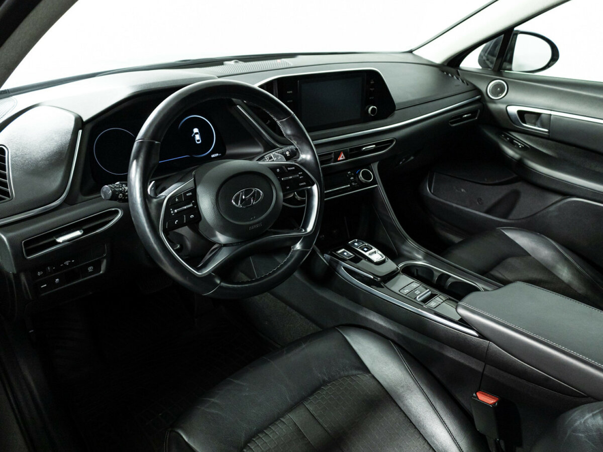 Hyundai Sonata с пробегом — 2019 год. Фото: #8
