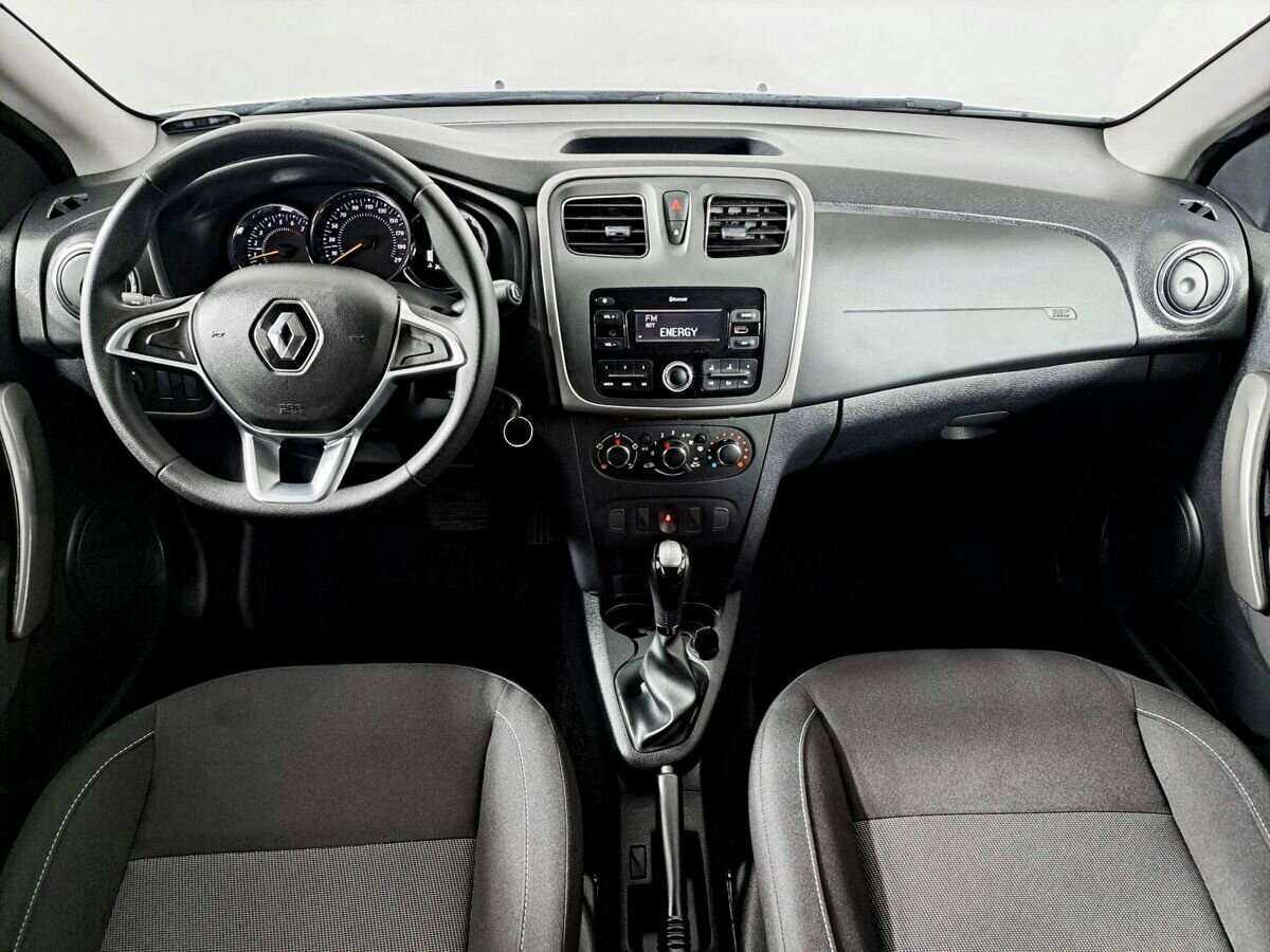 Renault Sandero с пробегом — 2020 год. Фото: #11