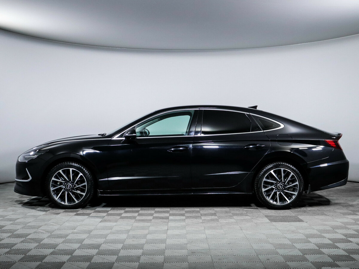 Hyundai Sonata с пробегом — 2022 год. Фото: #7
