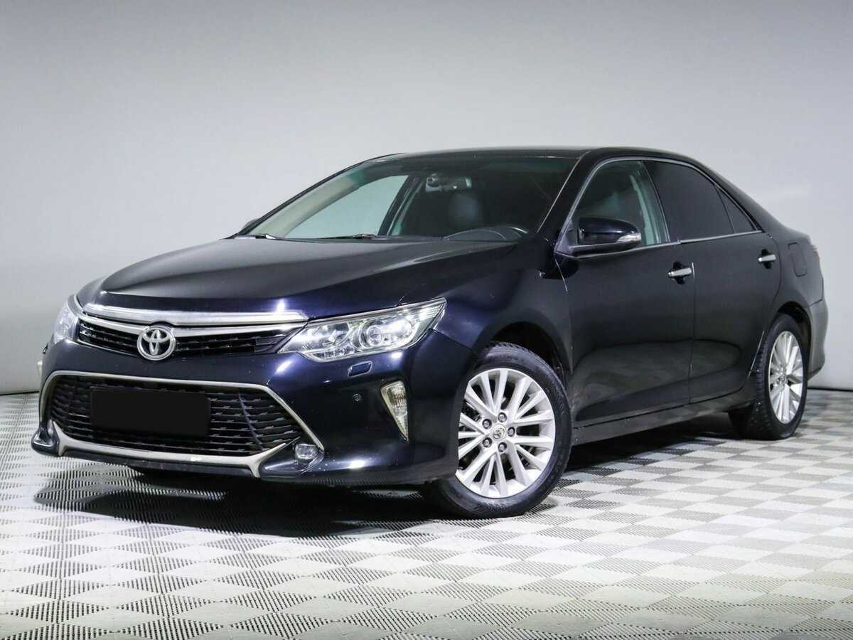 Toyota Camry с пробегом — 2015 год. Фото: #0
