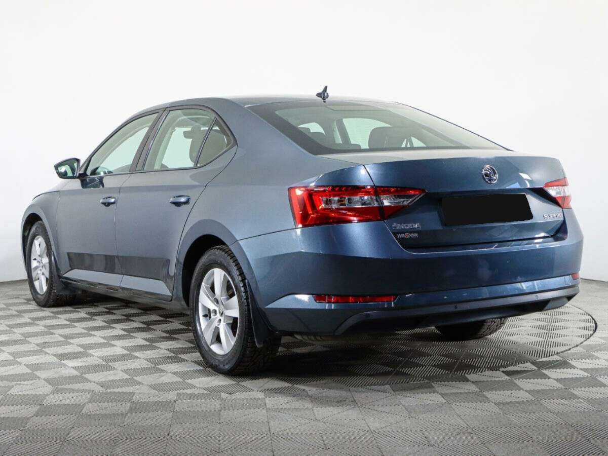 Skoda Superb с пробегом — 2018 год. Фото: #5