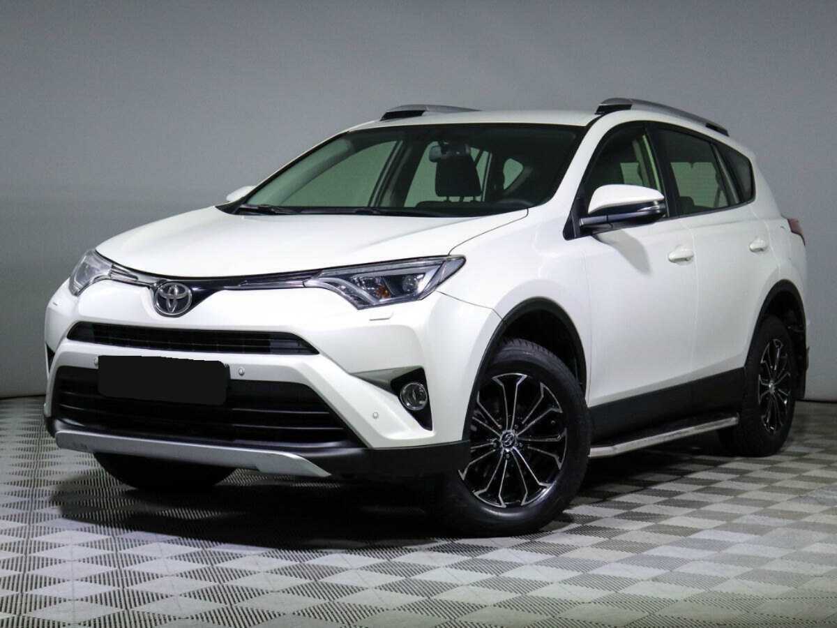 Toyota RAV4 с пробегом — 2015 год. Фото: #0