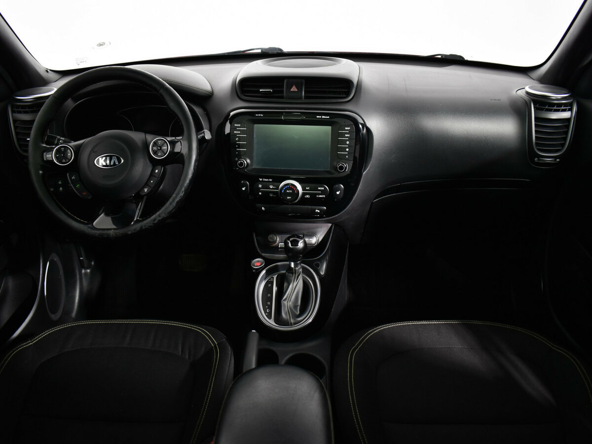 Kia Soul с пробегом — 2015 год. Фото: #12