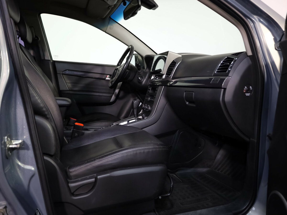 Chevrolet Captiva с пробегом — 2013 год. Фото: #22