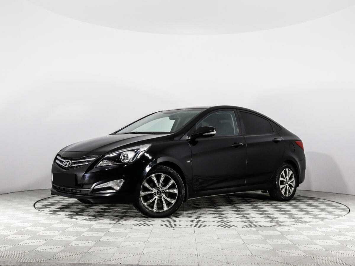 Hyundai Solaris с пробегом — 2015 год. Фото: #0