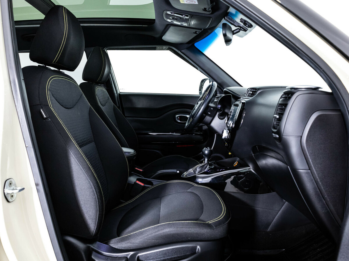 Kia Soul с пробегом — 2015 год. Фото: #17
