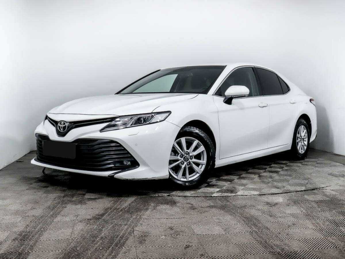 Toyota Camry с пробегом — 2020 год. Фото: #0