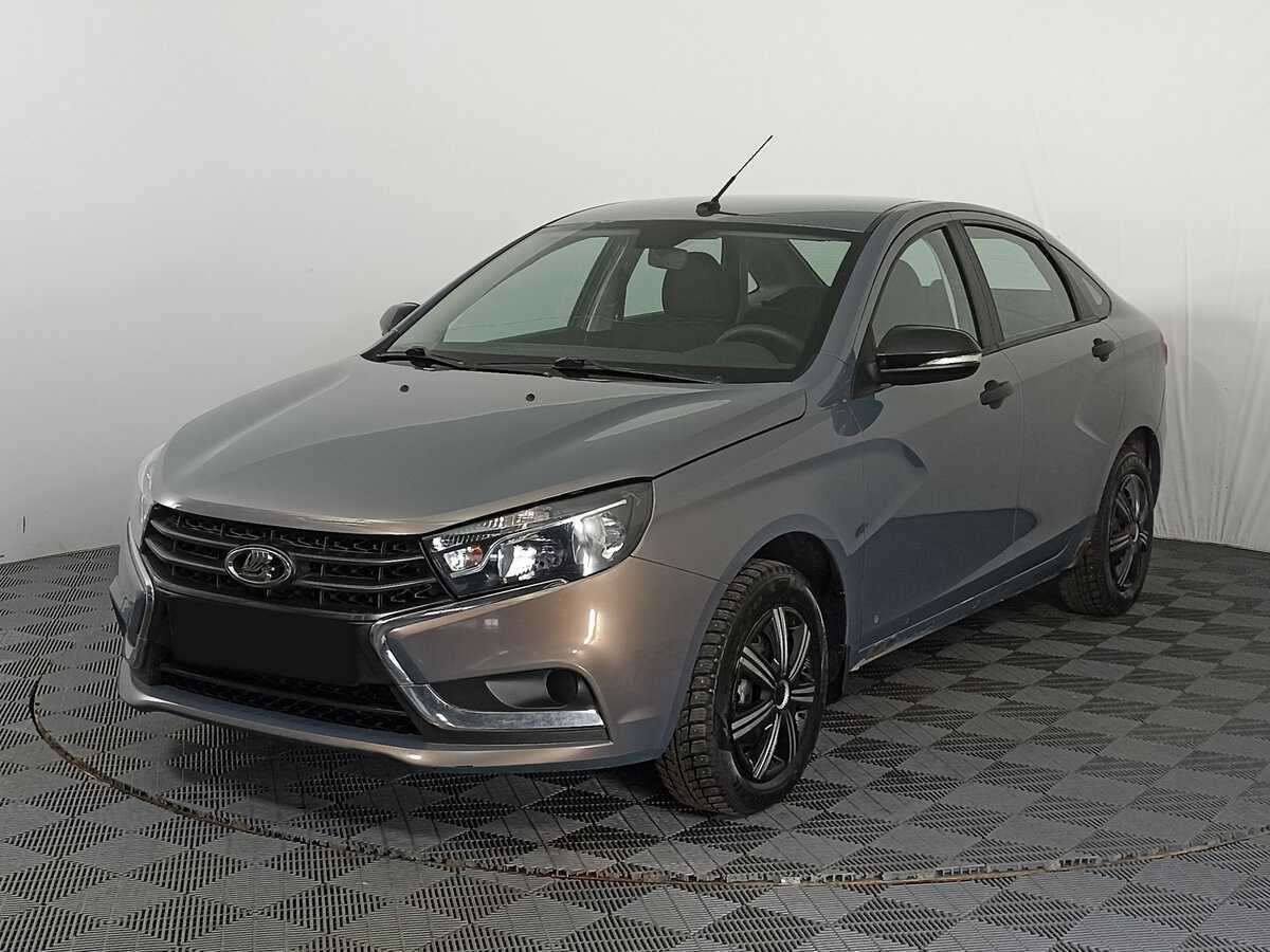 Lada (ВАЗ) Vesta с пробегом — 2017 год. Посмотреть фото