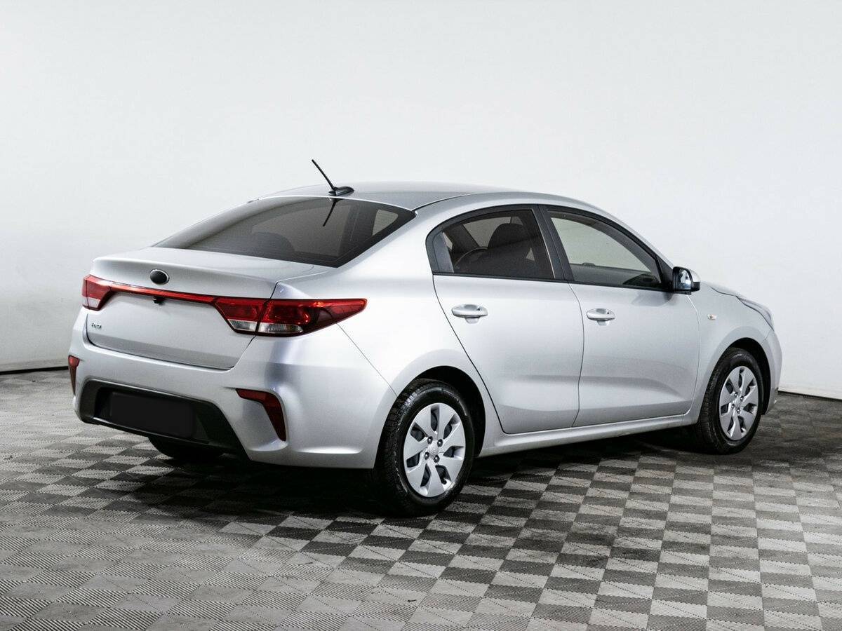 Kia Rio с пробегом — 2020 год. Фото: #4