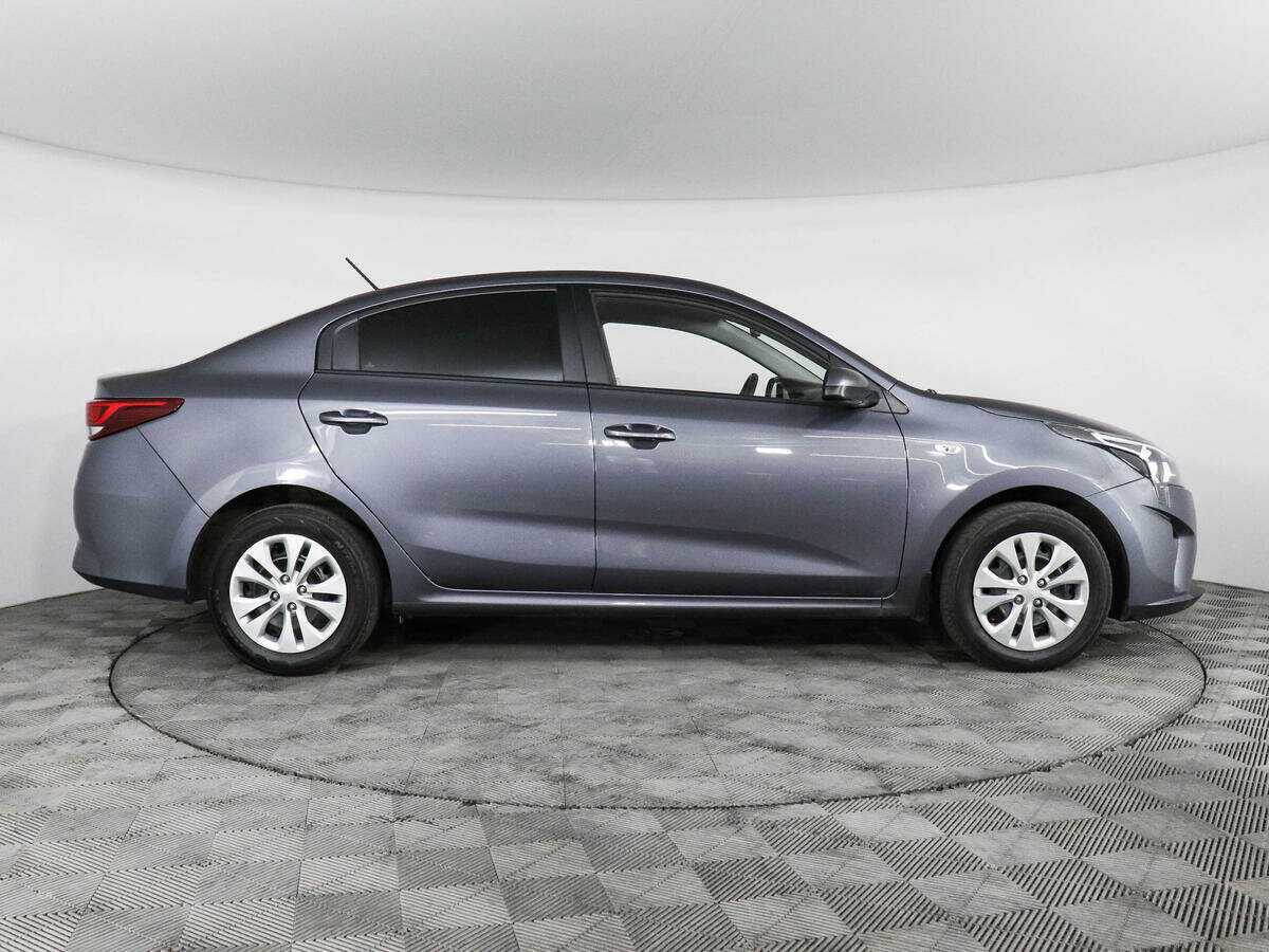 Kia Rio с пробегом — 2022 год. Фото: #3