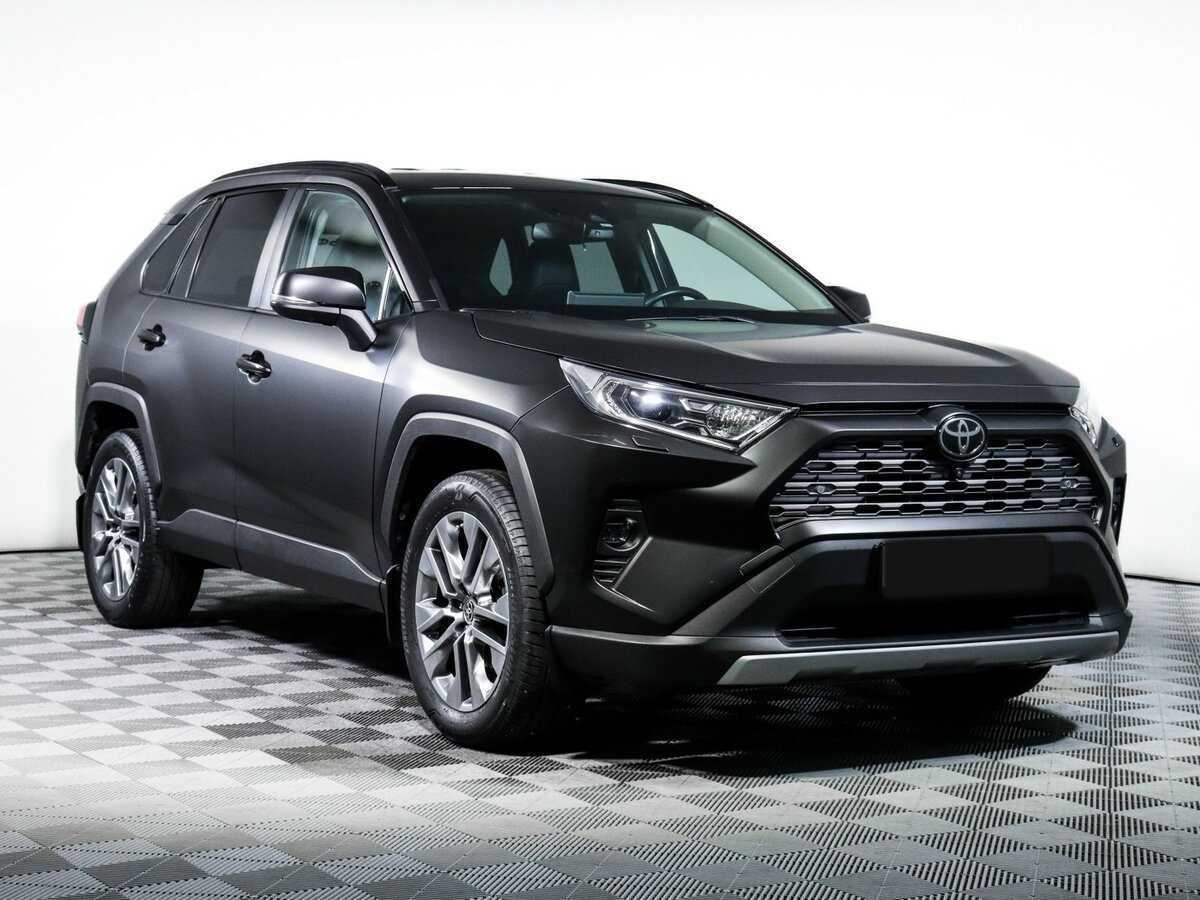 Toyota RAV4 с пробегом — 2021 год. Фото: #2