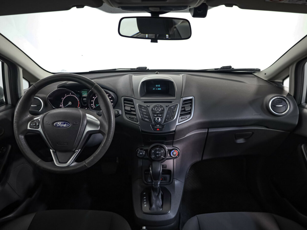 Ford Fiesta с пробегом — 2016 год. Фото: #7