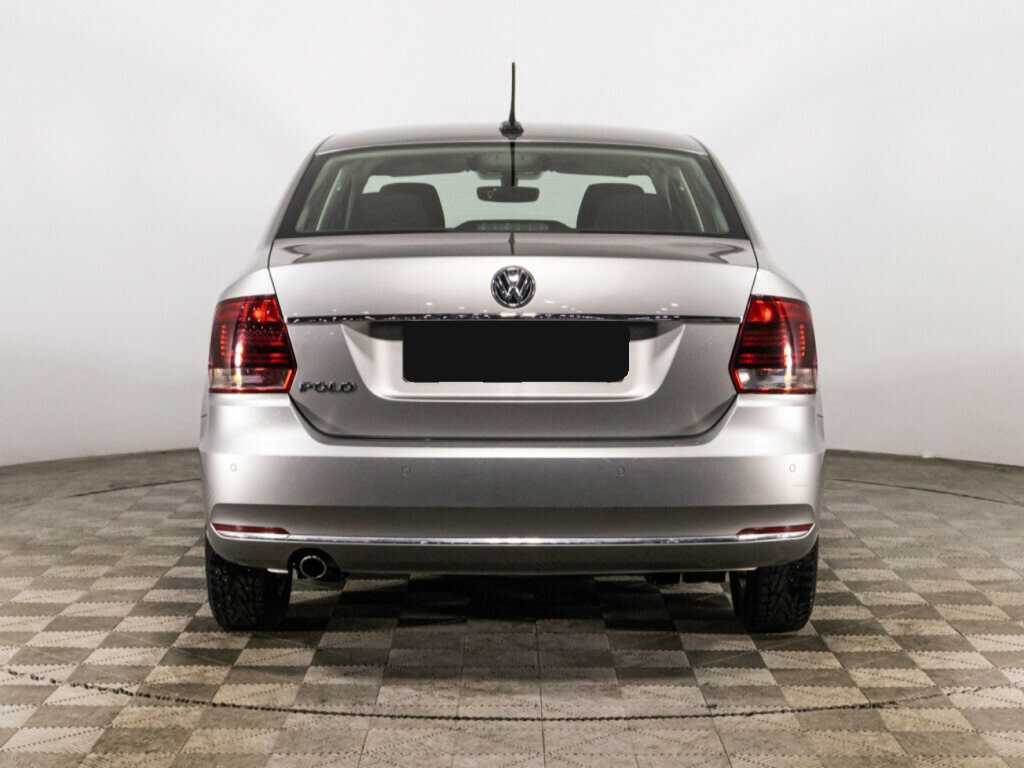Volkswagen Polo с пробегом — 2018 год. Фото: #5