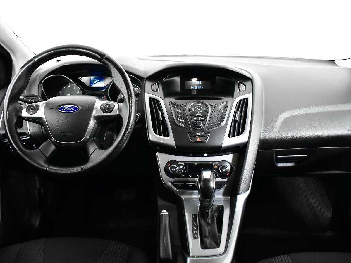 Ford Focus с пробегом — 2013 год. Фото: #9