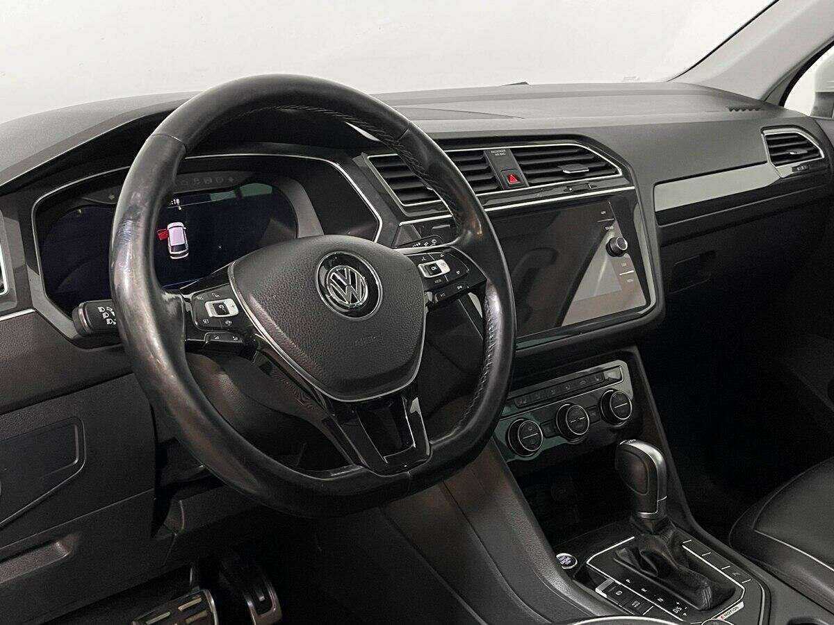 Volkswagen Tiguan с пробегом — 2018 год. Фото: #14