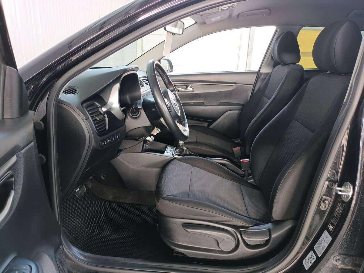 Kia Rio с пробегом — 2021 год. Фото: #10