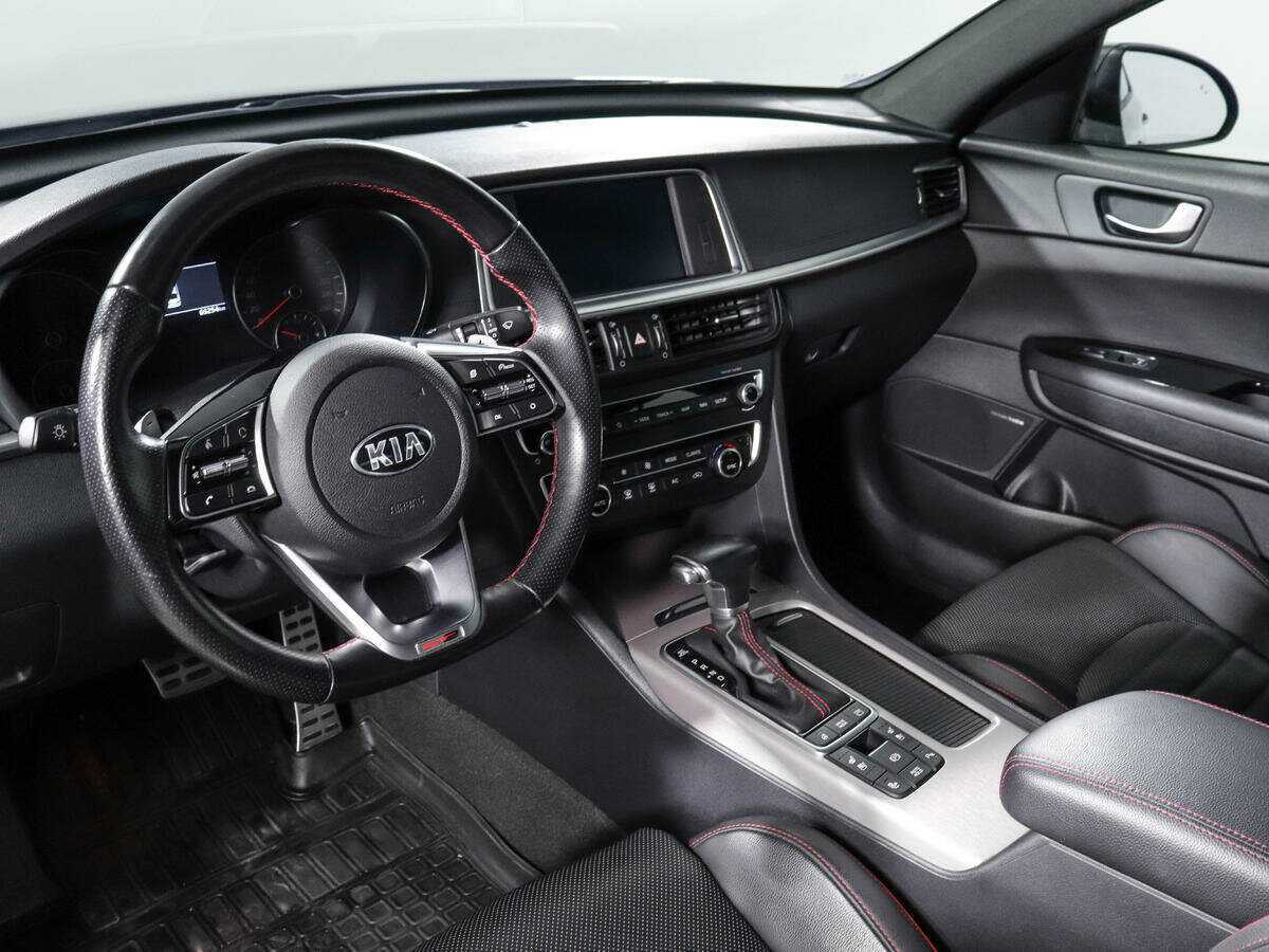 Kia Optima с пробегом — 2018 год. Фото: #13