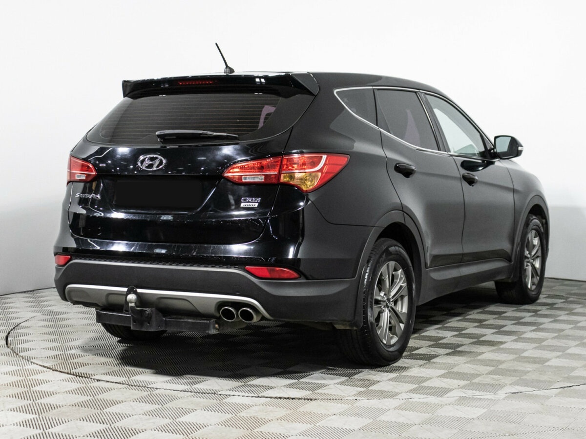 Hyundai Santa Fe с пробегом — 2014 год. Фото: #4
