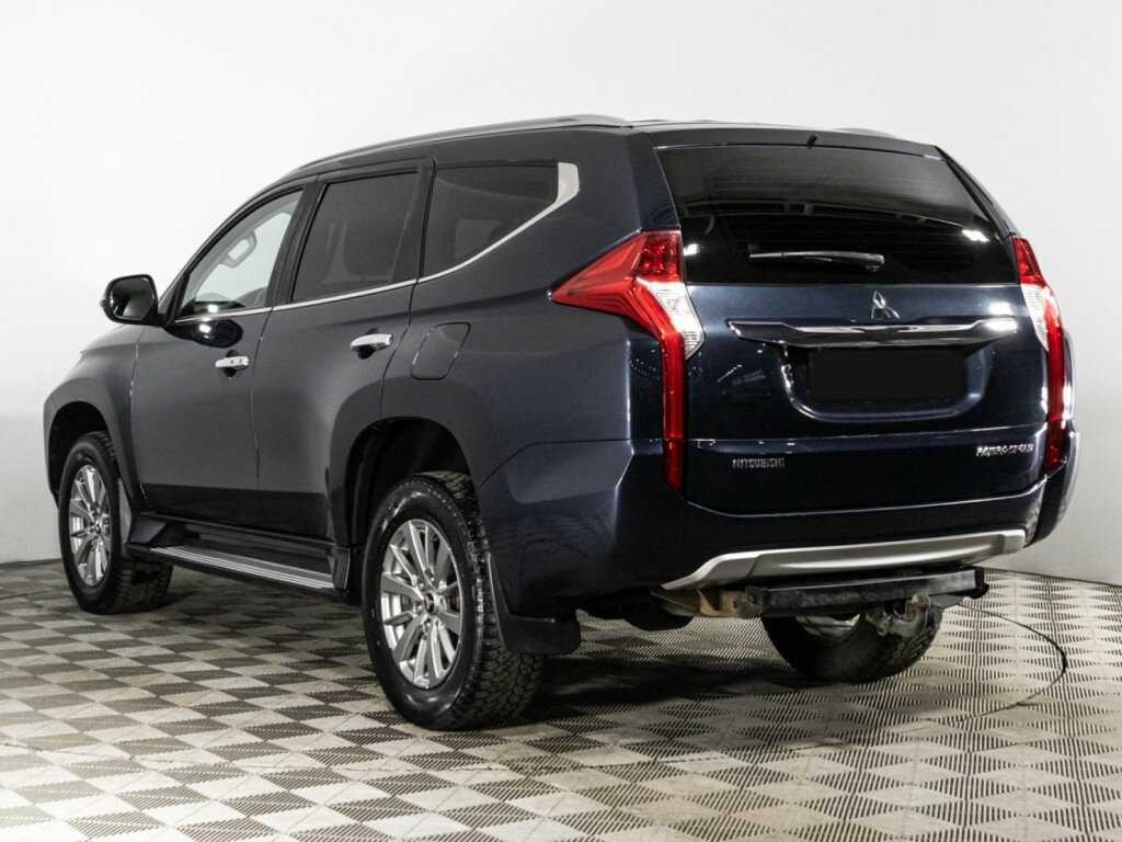 Mitsubishi Pajero Sport с пробегом — 2018 год. Фото: #6