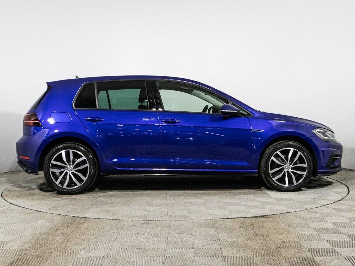 Volkswagen Golf с пробегом — 2018 год. Фото: #3
