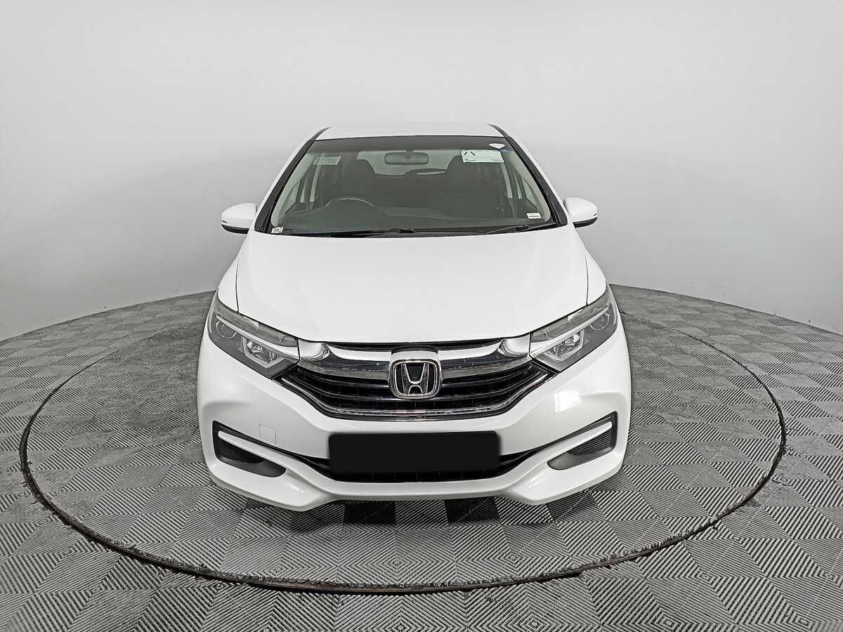 Honda Shuttle с пробегом — 2018 год. Фото: #1