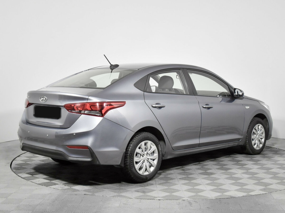 Hyundai Solaris с пробегом — 2017 год. Фото: #4