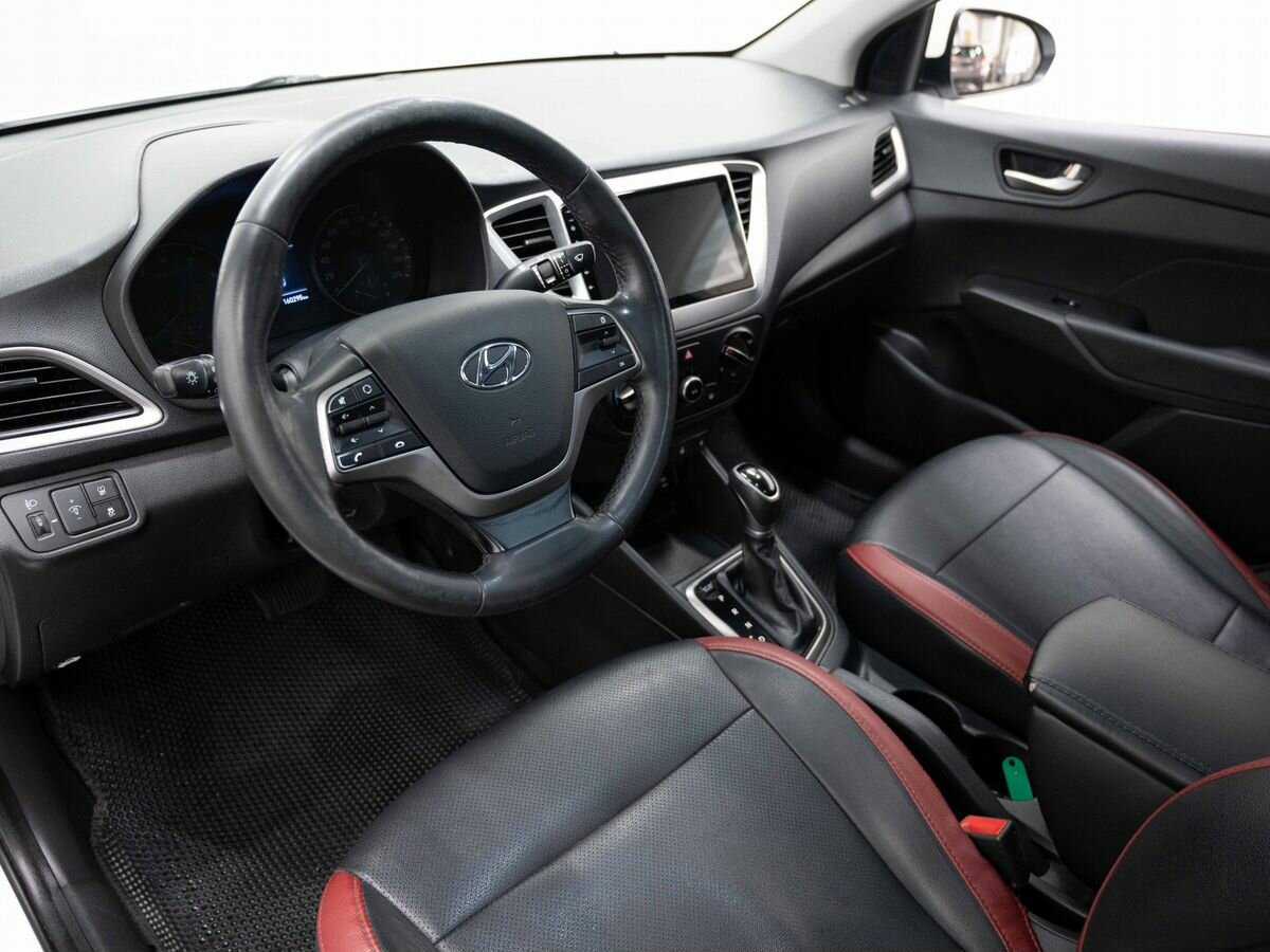 Hyundai Solaris с пробегом — 2018 год. Фото: #8