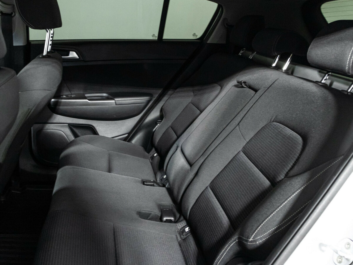 Kia Sportage с пробегом — 2016 год. Фото: #9