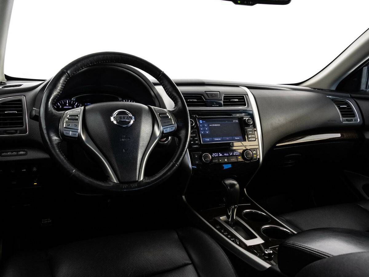 Nissan Teana с пробегом — 2014 год. Фото: #10