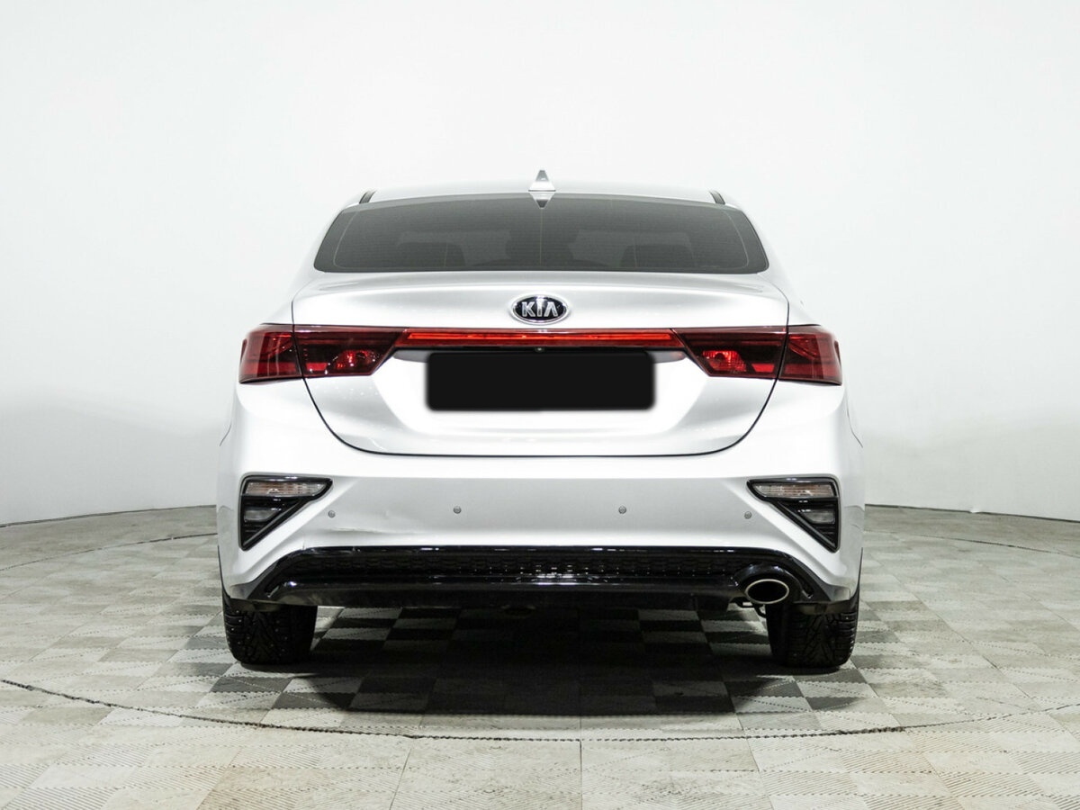 Kia Cerato с пробегом — 2020 год. Фото: #6