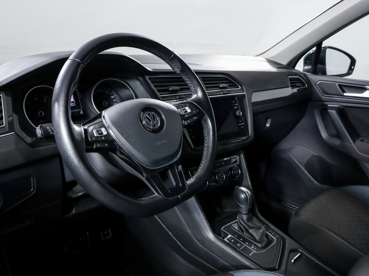 Volkswagen Tiguan с пробегом — 2020 год. Фото: #10