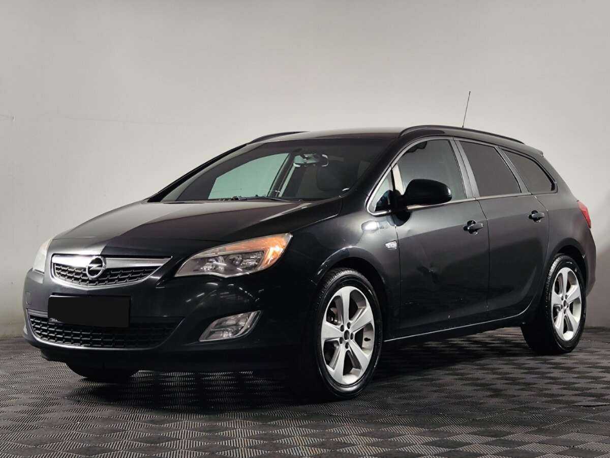 Opel Astra с пробегом — 2012 год. Посмотреть фото